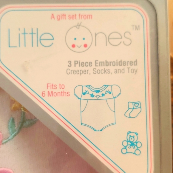 Vintage Little Ones Gift Set - Picture 5 of 6